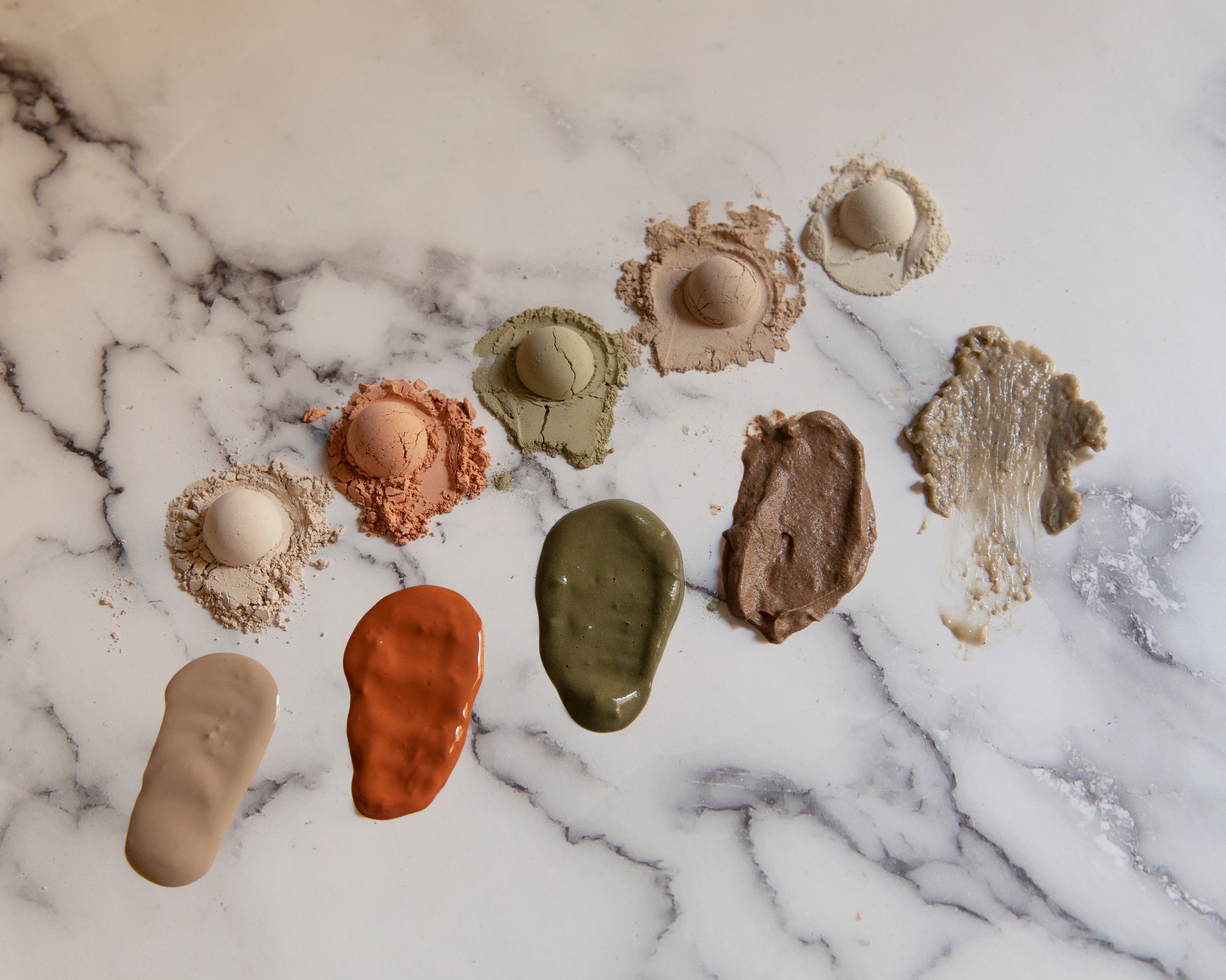 Different Types of Cosmetic Clays for Face and Body - rhassoul, bentonite, pink kaolin, white kaolin, cosmetic clays